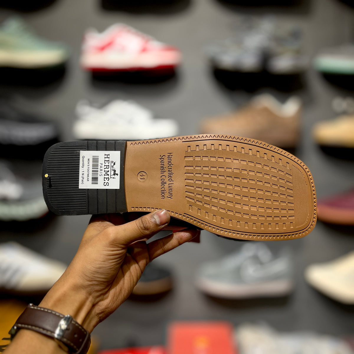 HERME Slippers | H | Black