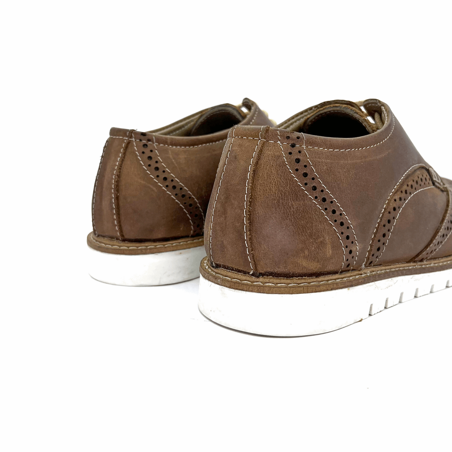 Men's Leather Brogue Shoes: Perfect for Casual & Formal Wear (Brown)