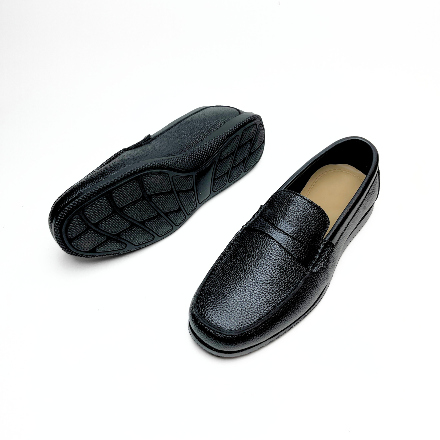 Wrinkle Free Ultra Flexible Loafers (Black)