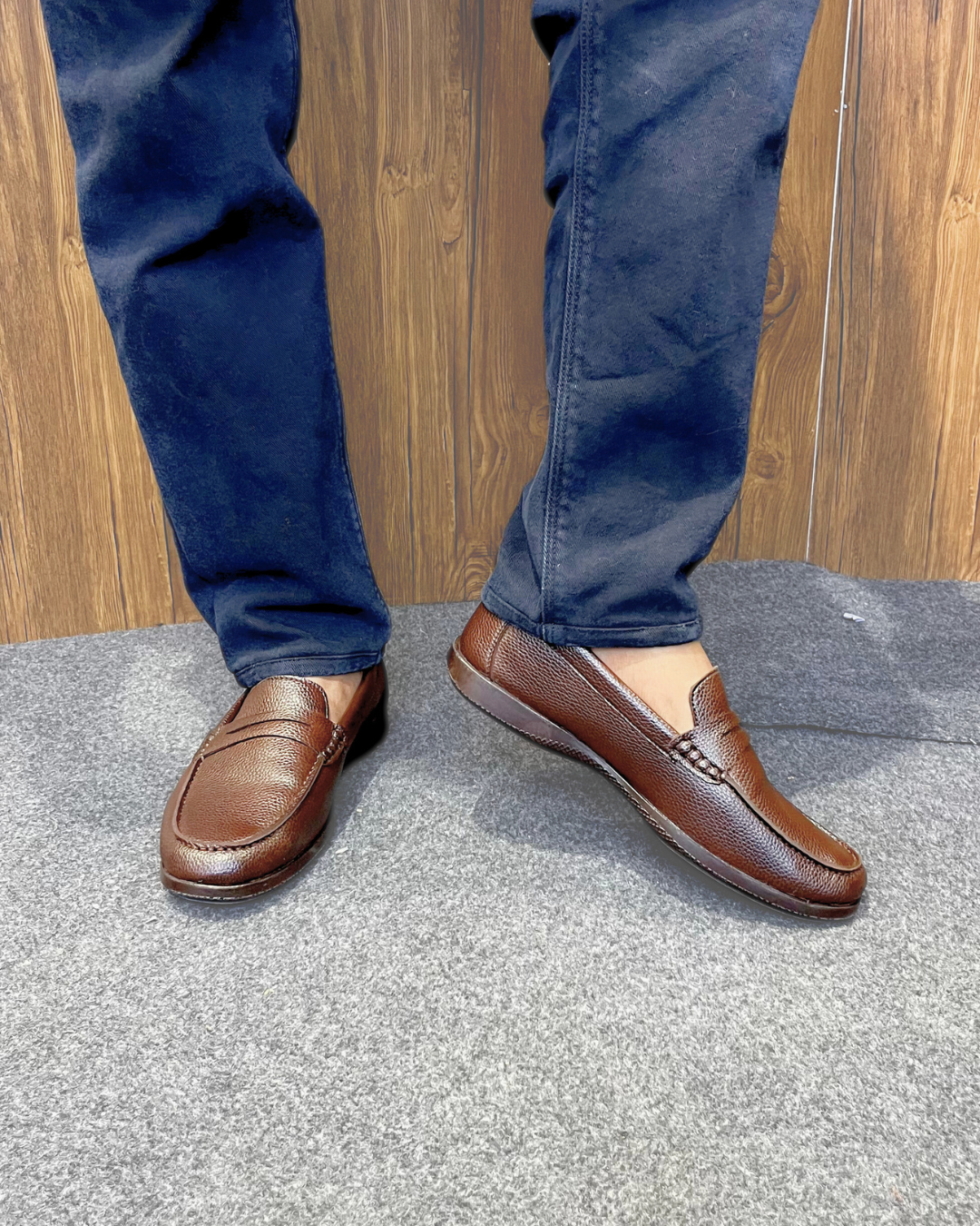 NoCrease Flex Loafers (Brown)