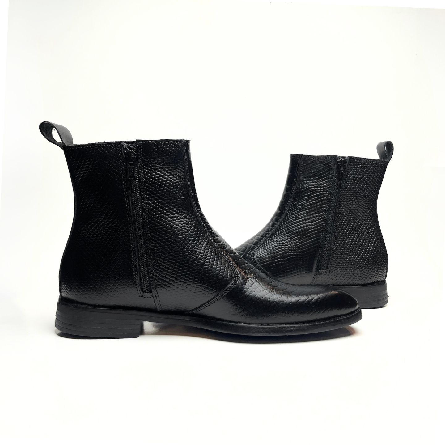 Croco Italian Chelsea Boots with Side Chain (Black)(bl-501)