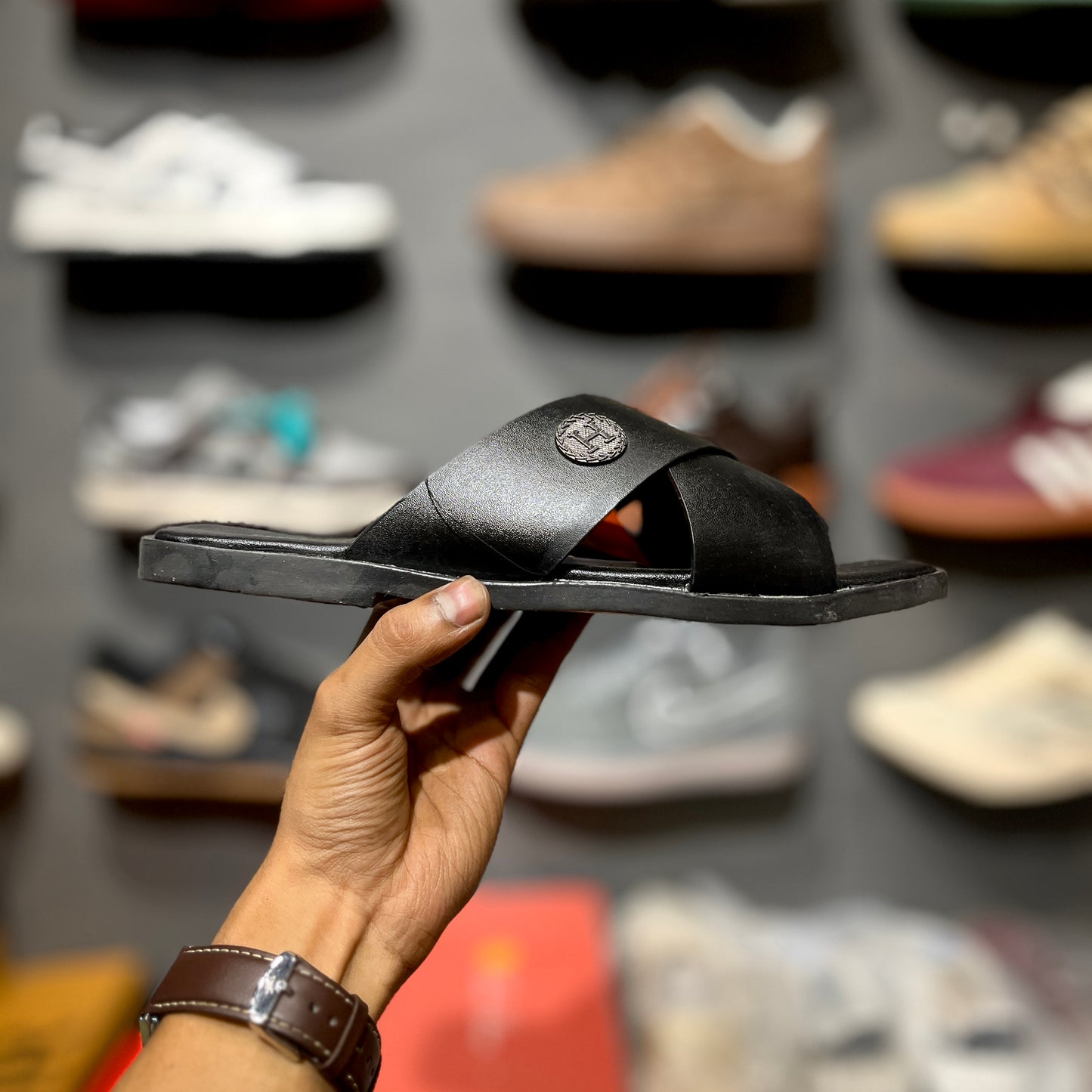 HERME Slippers | X | Black