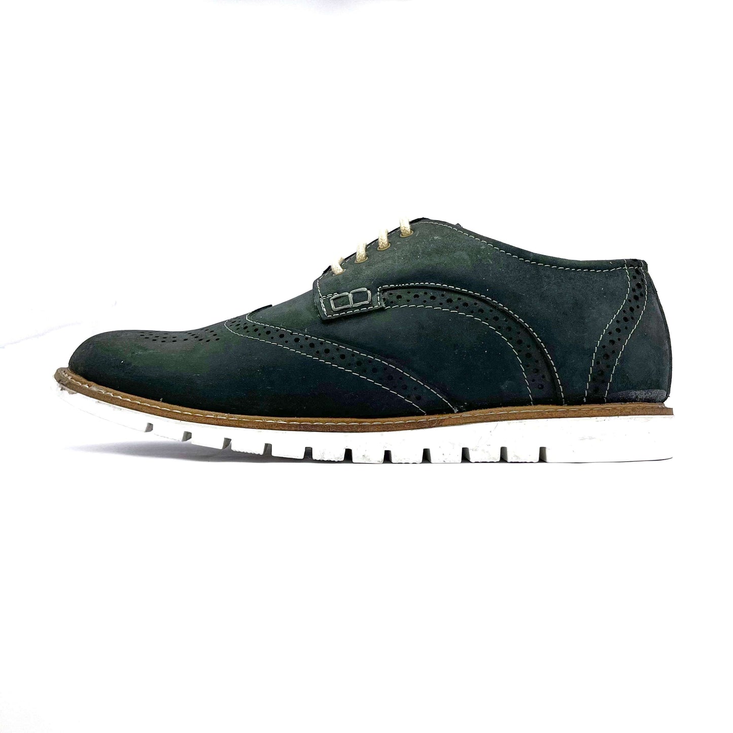 Men's Leather Brogue Shoes: Perfect for Casual & Formal Wear