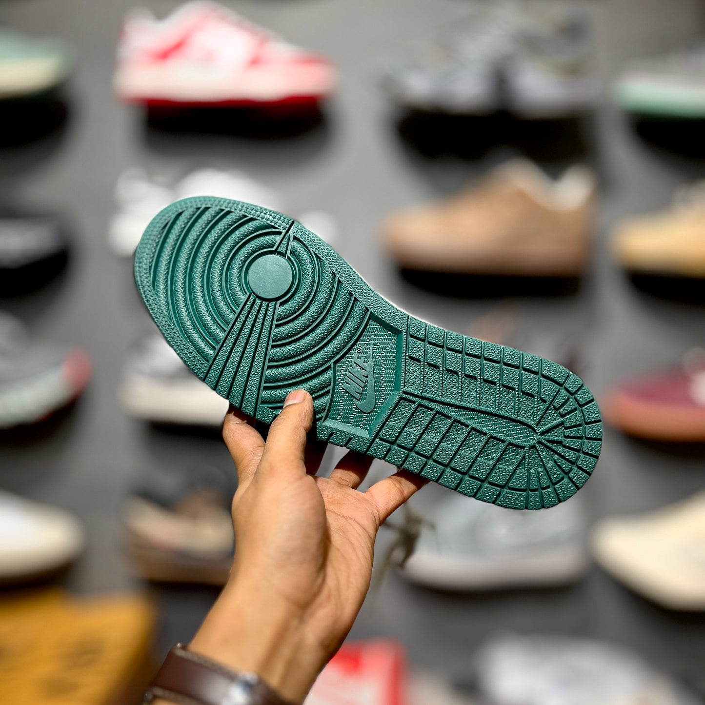 Air Jord 1 Low Travi