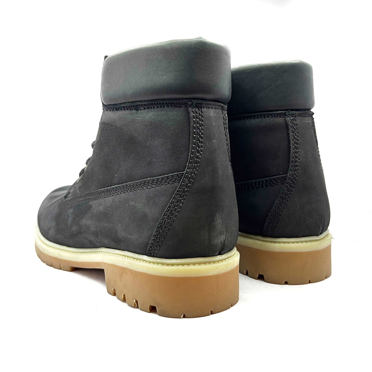 leather boots for men with laces and rugged look