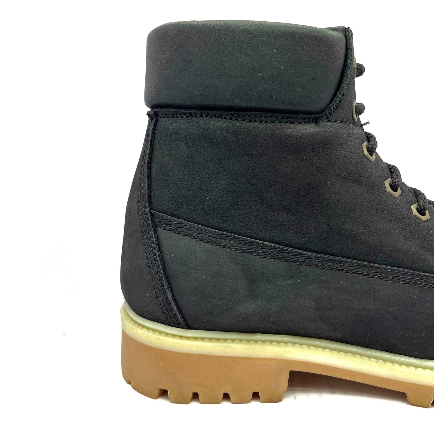 leather boots for men with laces and rugged look