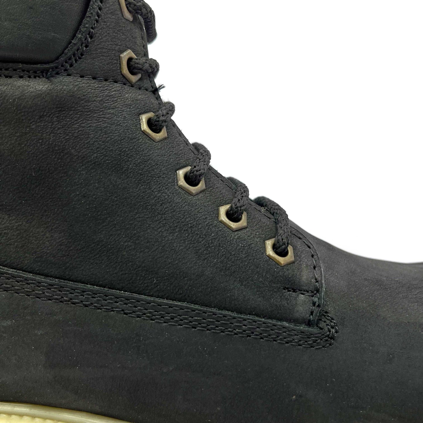 leather boots for men with laces and rugged look