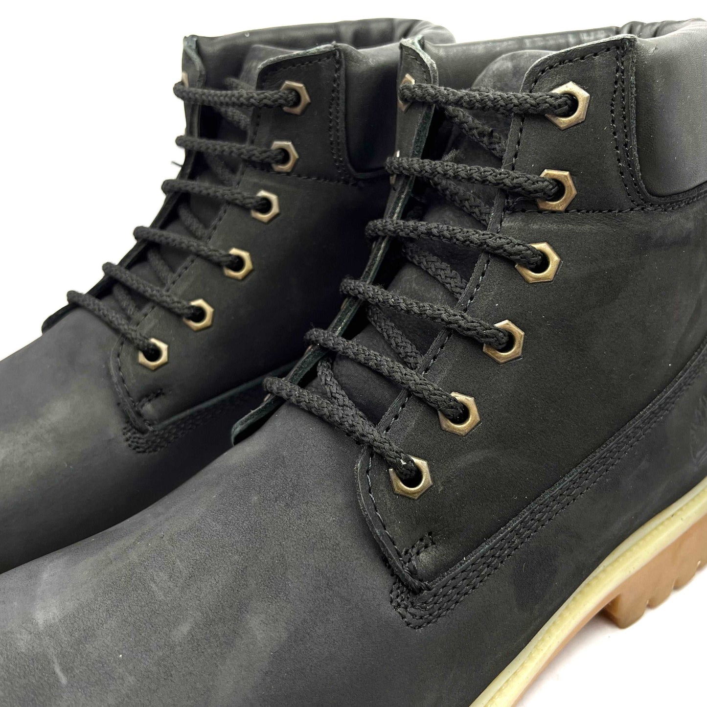 leather boots for men with laces and rugged look