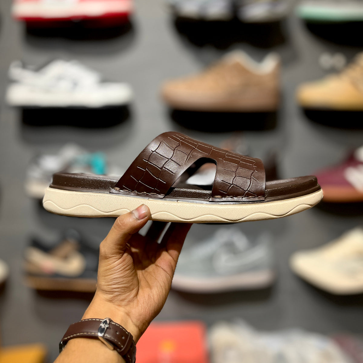 Cloud Slippers | H | Croco