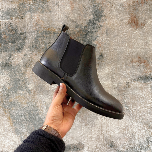 The OG Elastic Chelsea Boots with Stitching (Black)