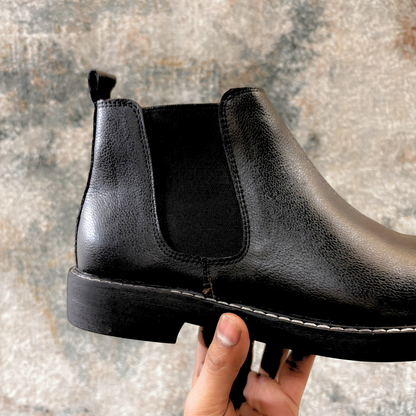 The OG Elastic Chelsea Boots with Stitching (Black)