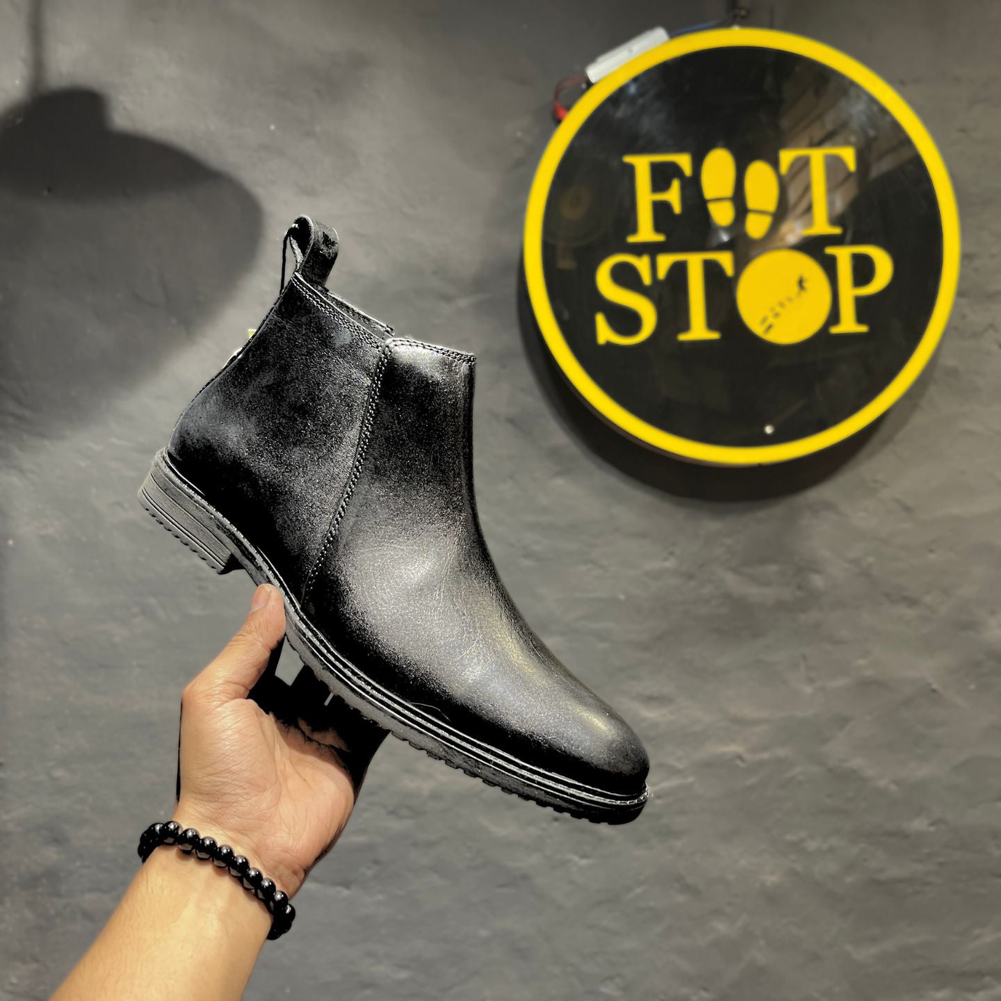 Leather Chelsea Boots for Men | Side Chain | (Black)