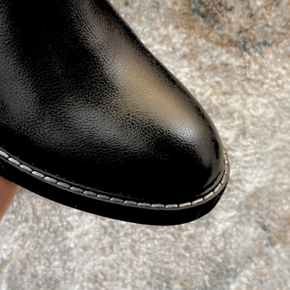 The OG Elastic Chelsea Boots with Stitching (Black)