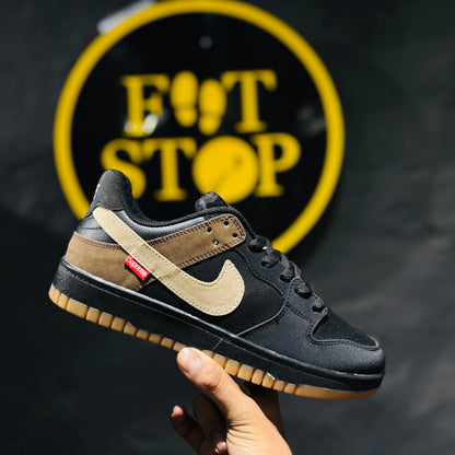 SB Dunk Low Pro | Mocha Black