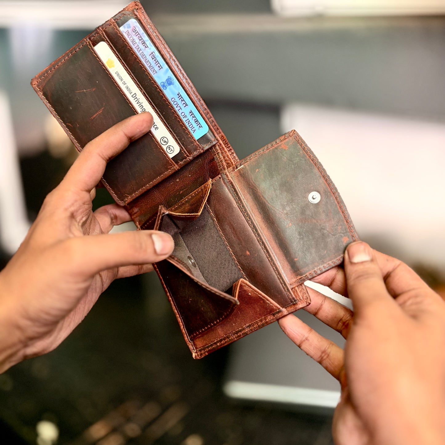 Card Wallet | Genuine Leather | Slim Design | Brown