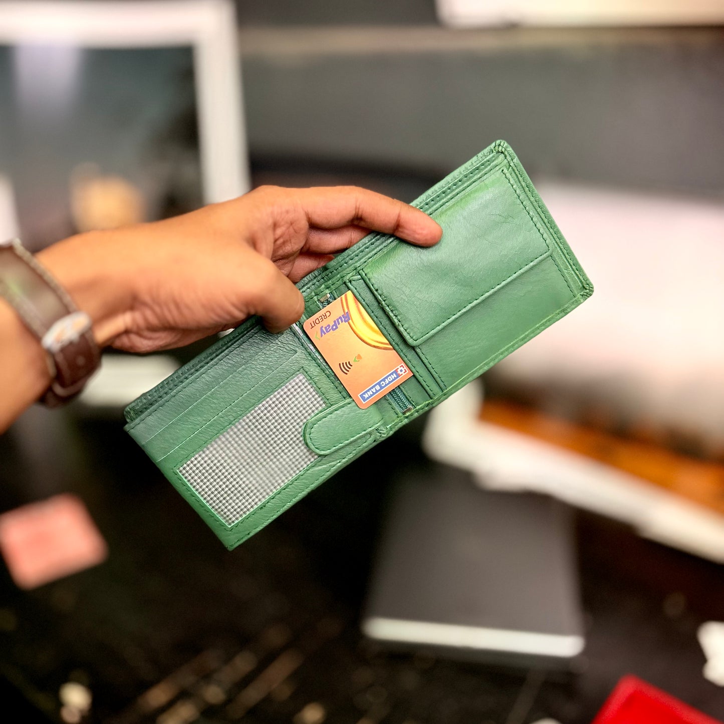 Card Wallet | Genuine Leather | Slim Design | Green