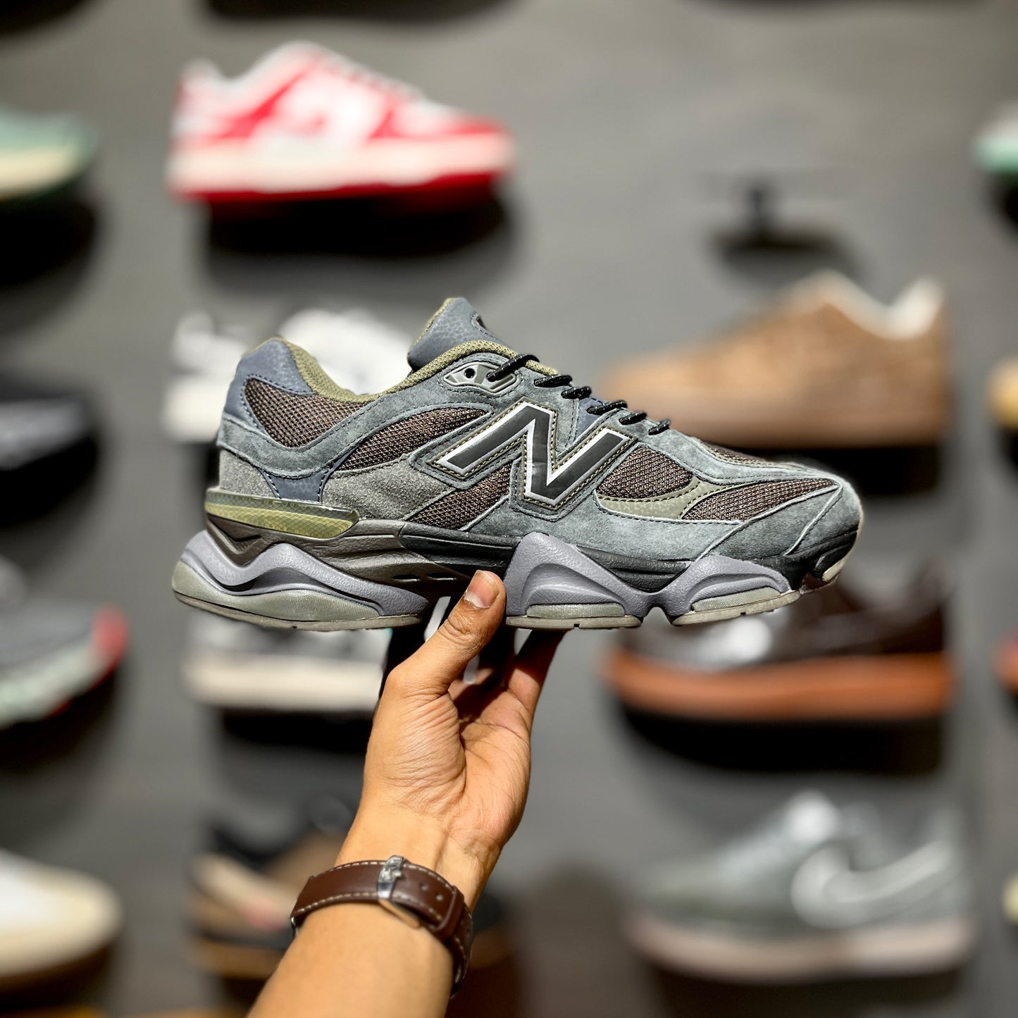NB 9060 Grey/Brown