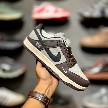 SB Dunk | Grey Brown
