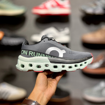 ON Running | Grey