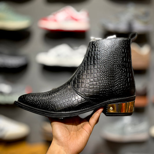 ZA Croco Gold Plate Boots | Point Toe | Chain