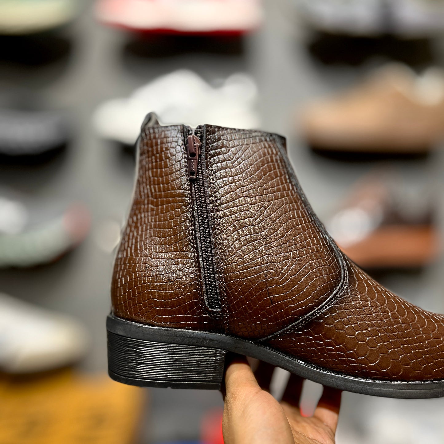 ZA Croco Boots | Point Toe | Chain | Red Sole