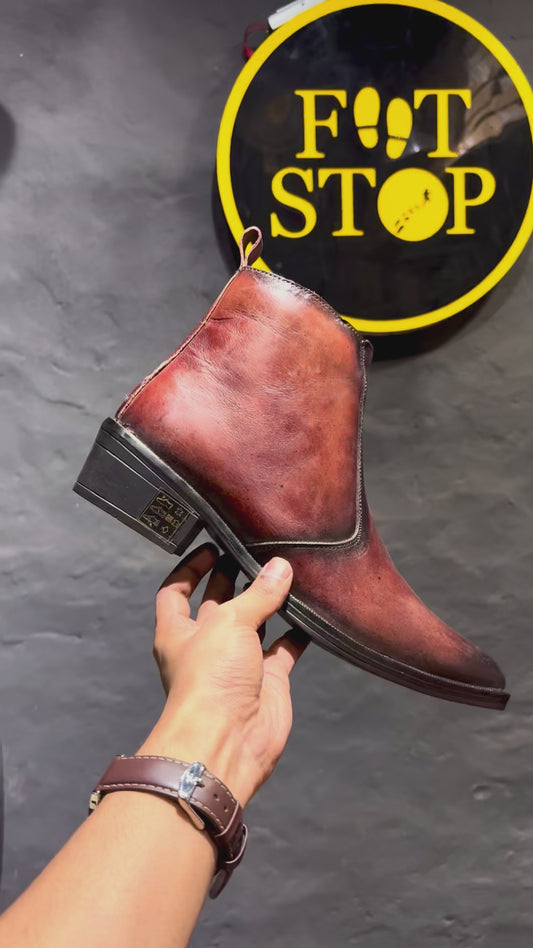 Cuban Heel Chelsea Plain Boots | Point Toe | Side Chain (Brown)
